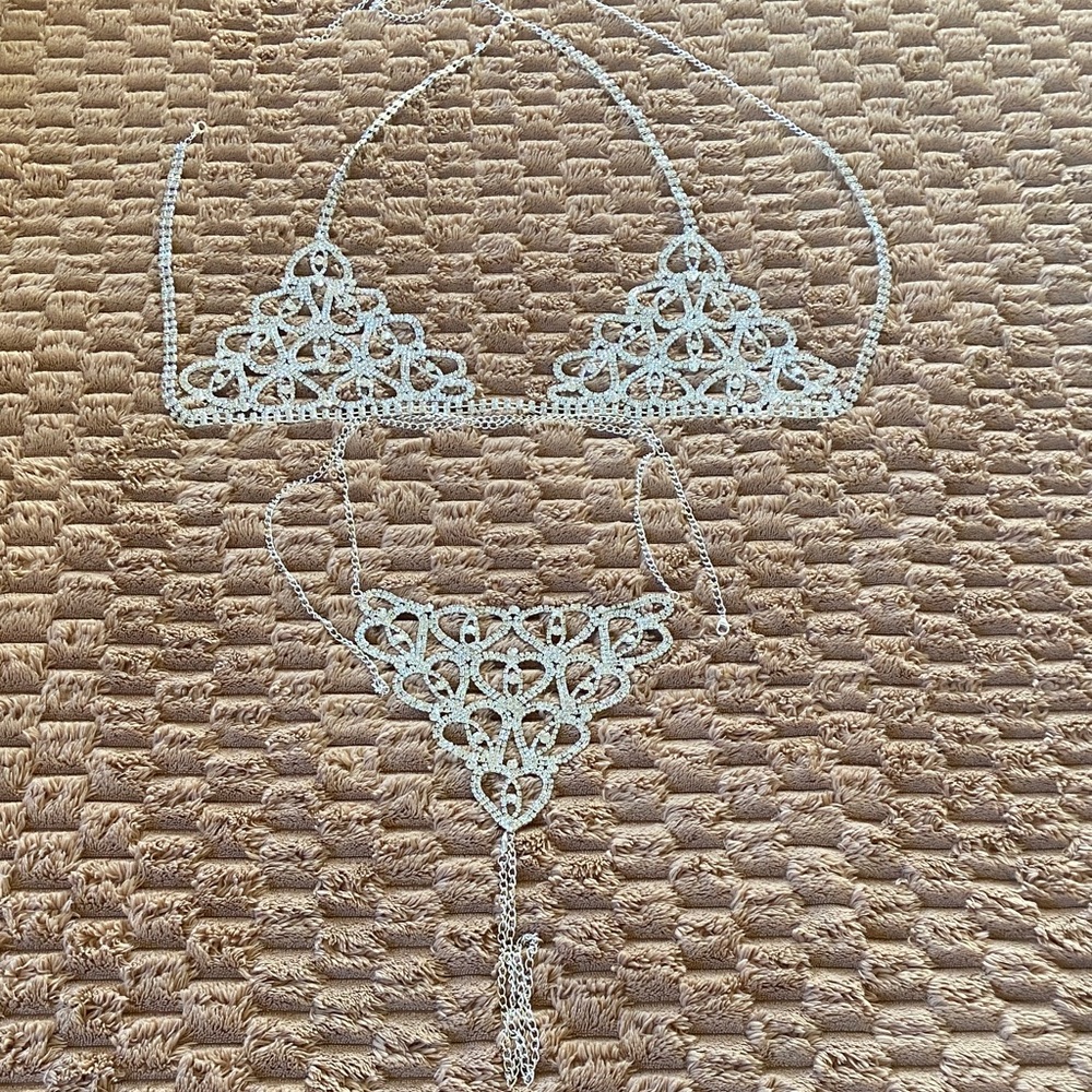 Intricate Silver Jewelry Set